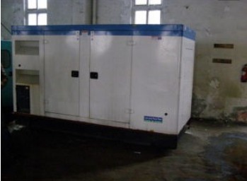 乐山康明斯150kw大型柴油二手发电机组